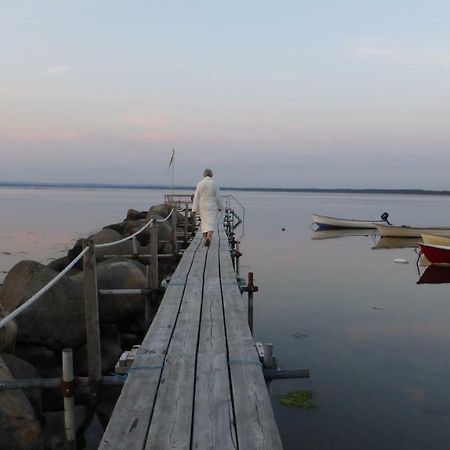 Вилла Fiskarstugan I Norra Haeljaroed Norra Haljarod Экстерьер фото